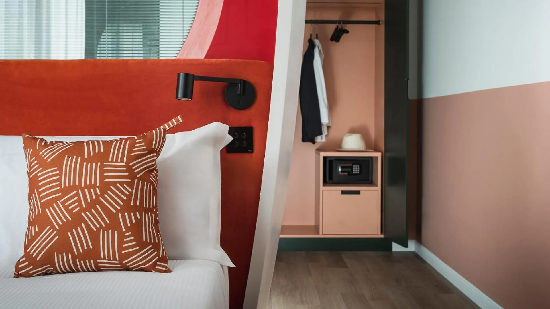 Duomo Hotel Rimini 4*,